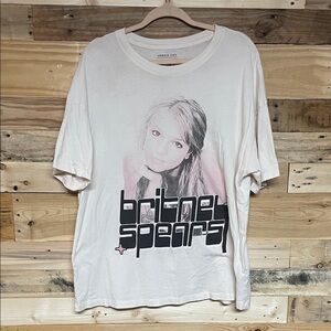 American Eagle Outfitters size L/XL Britney Spears Short Sleeve AE Band Tee